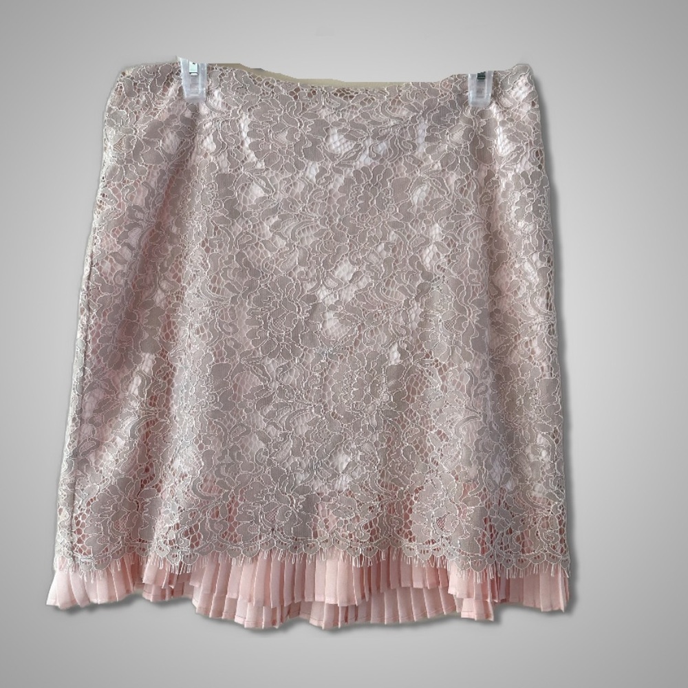 Esqualo lace and pleats skirt - Picture 2 of 9